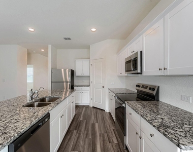 124 Mullen Way - Photo Thumbnail 13