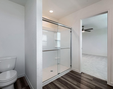 124 Mullen Way - Photo Thumbnail 19