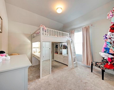 1816 Ficuzza Way - Photo Thumbnail 26