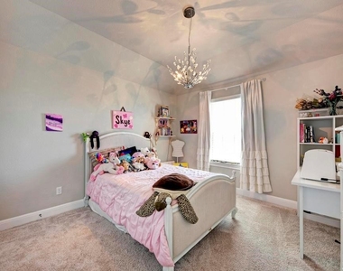 1816 Ficuzza Way - Photo Thumbnail 23