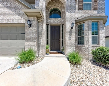 1816 Ficuzza Way - Photo Thumbnail 3