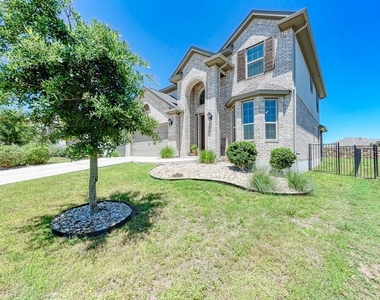 1816 Ficuzza Way - Photo Thumbnail 2