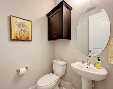 1816 Ficuzza Way - Photo Thumbnail 15