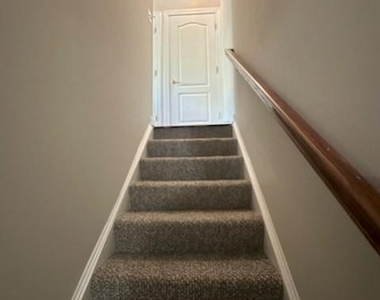 3406 Carriage Walk Court - Photo Thumbnail 9