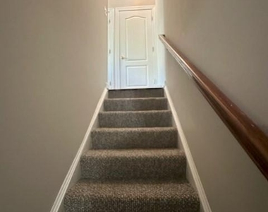3406 Carriage Walk Court - Photo Thumbnail 25