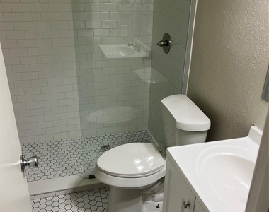 11655 River Oaks Trl - Photo Thumbnail 17