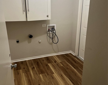 11655 River Oaks Trl - Photo Thumbnail 7