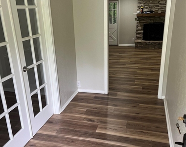 11655 River Oaks Trl - Photo Thumbnail 5