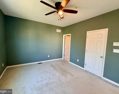 3744 Green Street - Photo Thumbnail 15