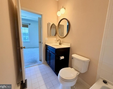 3744 Green Street - Photo Thumbnail 17