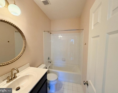 3744 Green Street - Photo Thumbnail 25