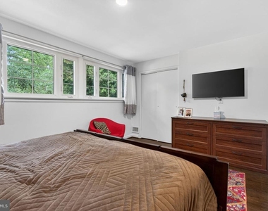 5211 Nebraska Avenue Nw - Photo Thumbnail 17