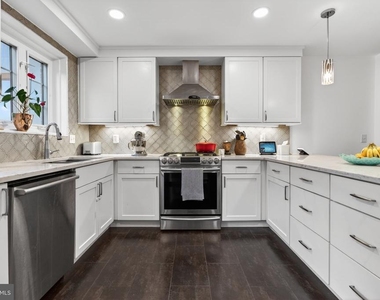 5211 Nebraska Avenue Nw - Photo Thumbnail 8