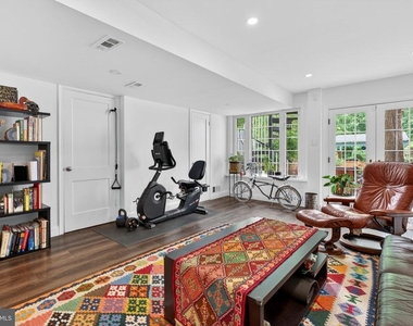 5211 Nebraska Avenue Nw - Photo Thumbnail 25
