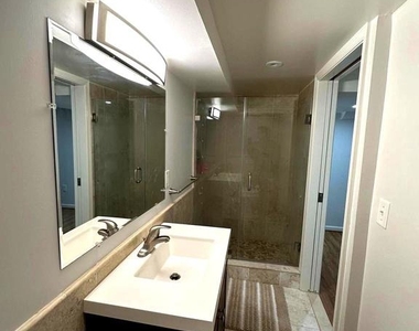 1549 44th Street Nw - Photo Thumbnail 6