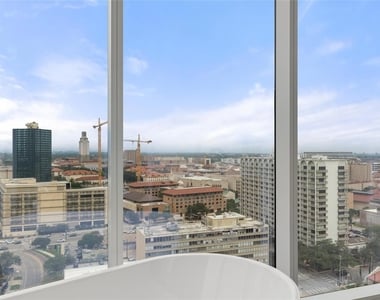 313 W 17th St - Photo Thumbnail 36