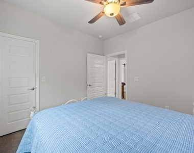 2503 Wilson Ave - Photo Thumbnail 22