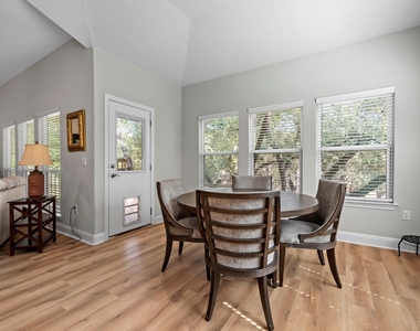 2503 Wilson Ave - Photo Thumbnail 14