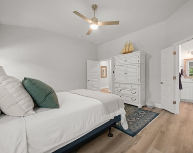 2503 Wilson Ave - Photo Thumbnail 20
