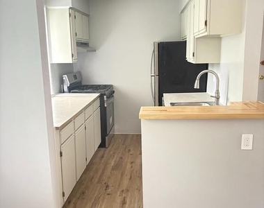 4721 1st Street Sw - Photo Thumbnail 2
