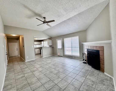 4206 Boatwright Cv - Photo Thumbnail 8