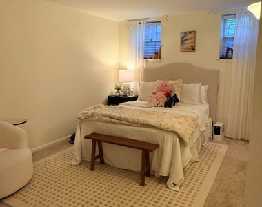 3731 39th Street Nw - Photo Thumbnail 6