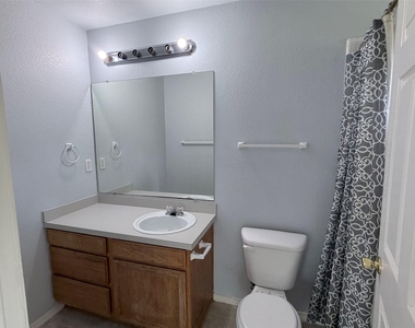 142 Nuuanu Ln - Photo Thumbnail 11