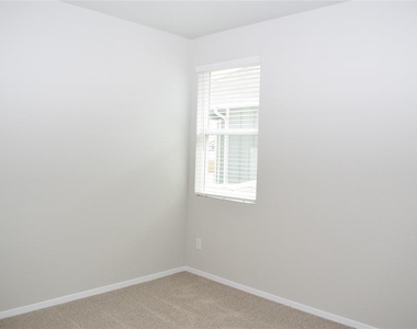 117 Keltic Dr - Photo Thumbnail 13