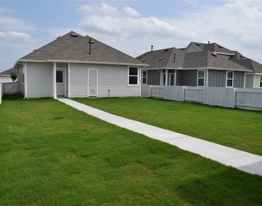 117 Keltic Dr - Photo Thumbnail 18