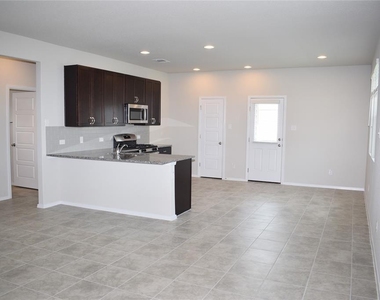 117 Keltic Dr - Photo Thumbnail 2