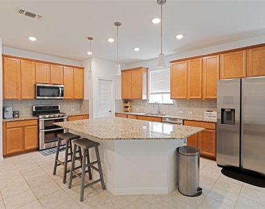 237 Sand Lily Ln - Photo Thumbnail 7