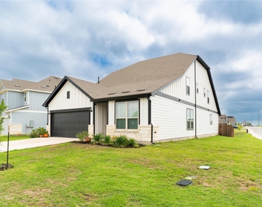 237 Sand Lily Ln - Photo Thumbnail 8