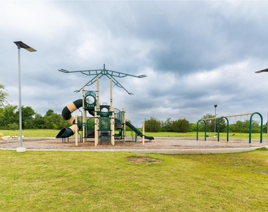 237 Sand Lily Ln - Photo Thumbnail 34