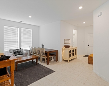 237 Sand Lily Ln - Photo Thumbnail 18