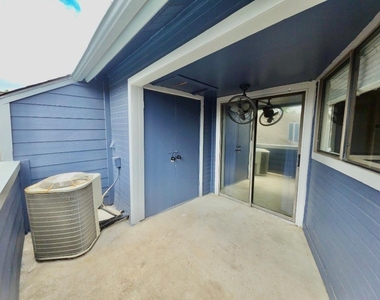 2500 Burleson Rd - Photo Thumbnail 19