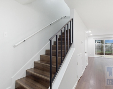 3820 Southway Dr - Photo Thumbnail 6