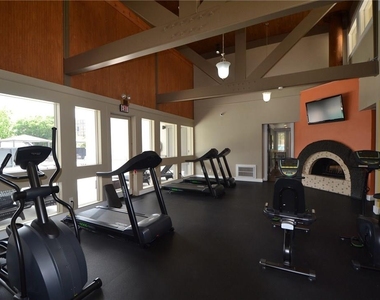 935 La Posada Dr - Photo Thumbnail 21