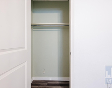 8400 Jamestown Dr - Photo Thumbnail 19