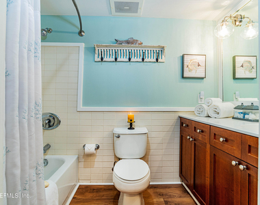 955 Registry Boulevard - Photo Thumbnail 11