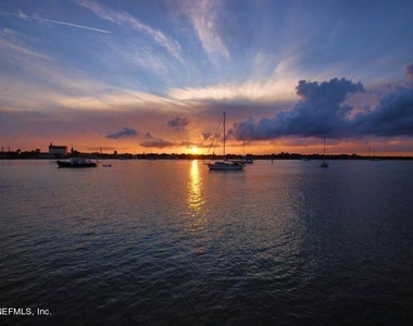 955 Registry Boulevard - Photo Thumbnail 46