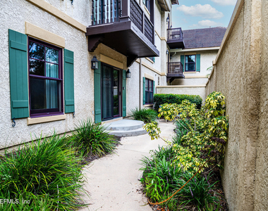 955 Registry Boulevard - Photo Thumbnail 18