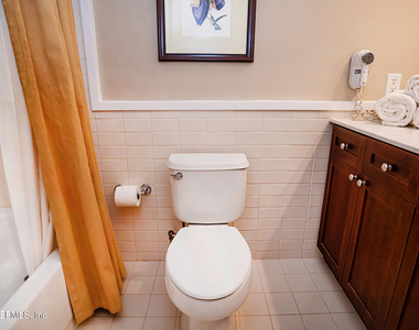 955 Registry Boulevard - Photo Thumbnail 15