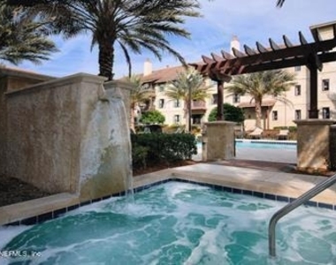 955 Registry Boulevard - Photo Thumbnail 23