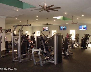 955 Registry Boulevard - Photo Thumbnail 34