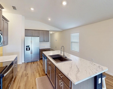 2385 Oak Stream Drive - Photo Thumbnail 5