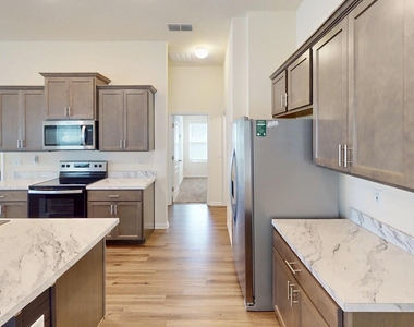 2385 Oak Stream Drive - Photo Thumbnail 4