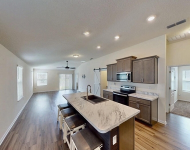 2385 Oak Stream Drive - Photo Thumbnail 3