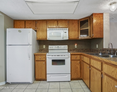 3517 Peeler Road - Photo Thumbnail 9