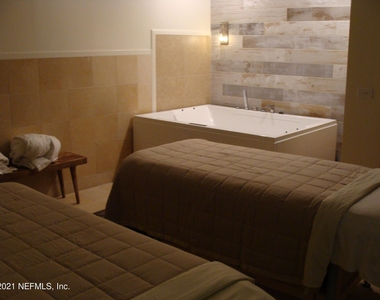 955 Registry Boulevard - Photo Thumbnail 27
