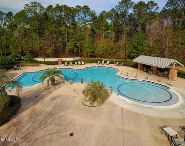 955 Registry Boulevard - Photo Thumbnail 34